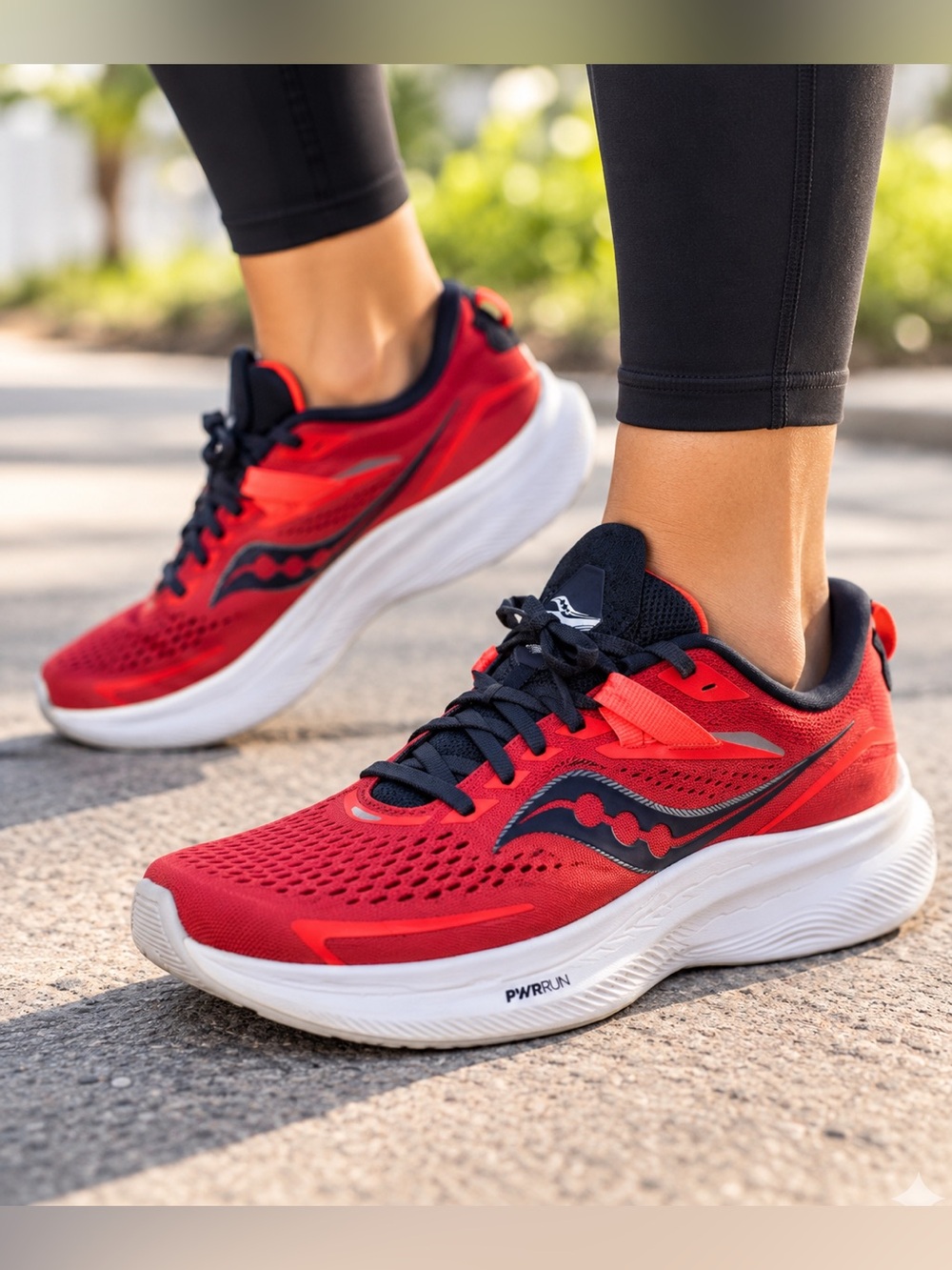 Saucony Ride 15 Women’s Size 8 Red Black Running Shoes S10729-16 PWRRUN